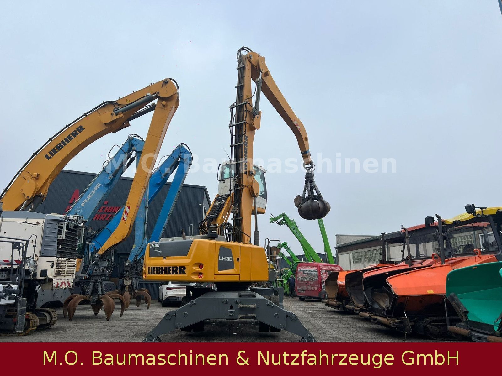 Fahrzeugabbildung Liebherr LH 30 M Litronic  / AC / Polypgreifer /ZSA