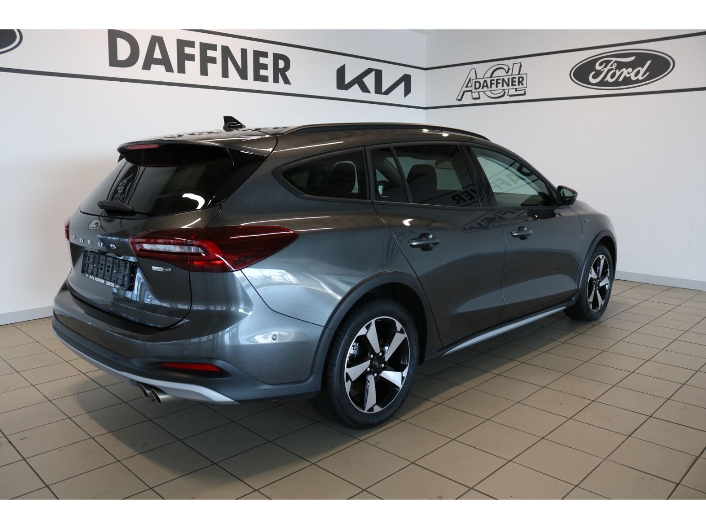Fahrzeugabbildung Ford Focus Turnier Active X 1.0 EcoBoost Mild-Hybrid