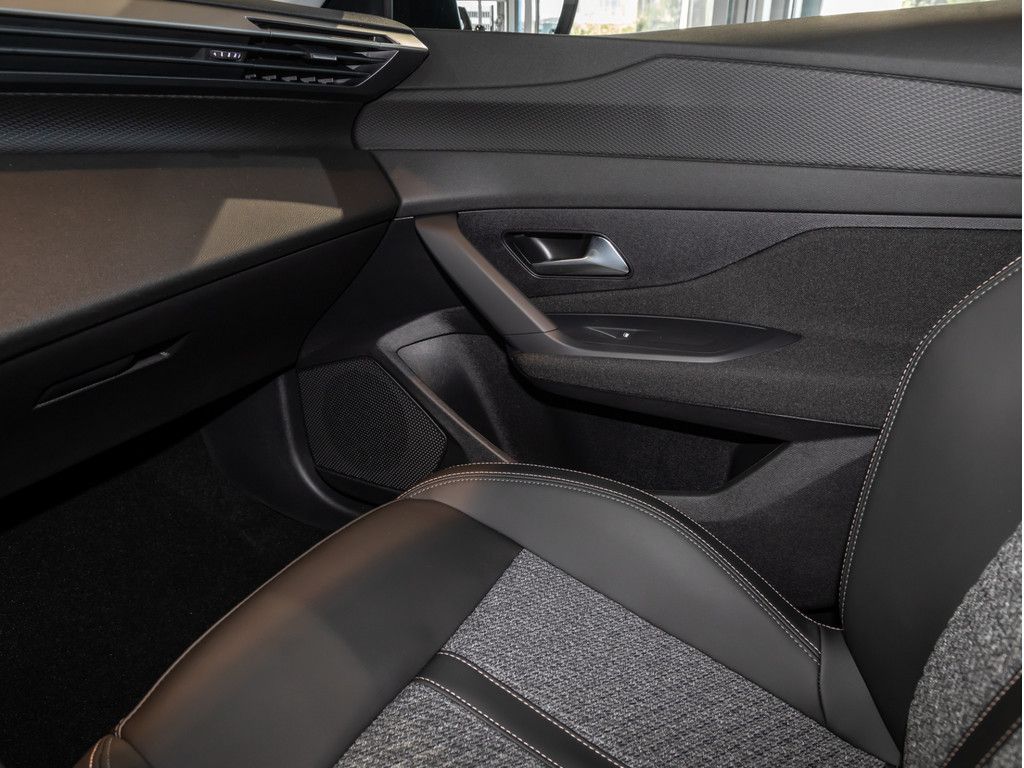 Peugeot 308 - Bild 19