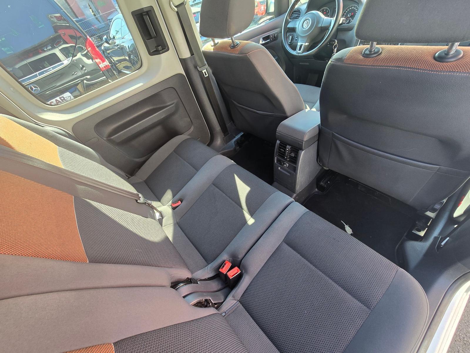Volkswagen Caddy Maxi 1.2 TSI BMT JAKO-O Edition/7Sitzer/Na