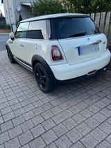MINI One 1.6 *SHZ KLIMA TÜV NEU* - MINI MINI mit Benzin-Antrieb: Kleinwagen, 1.6