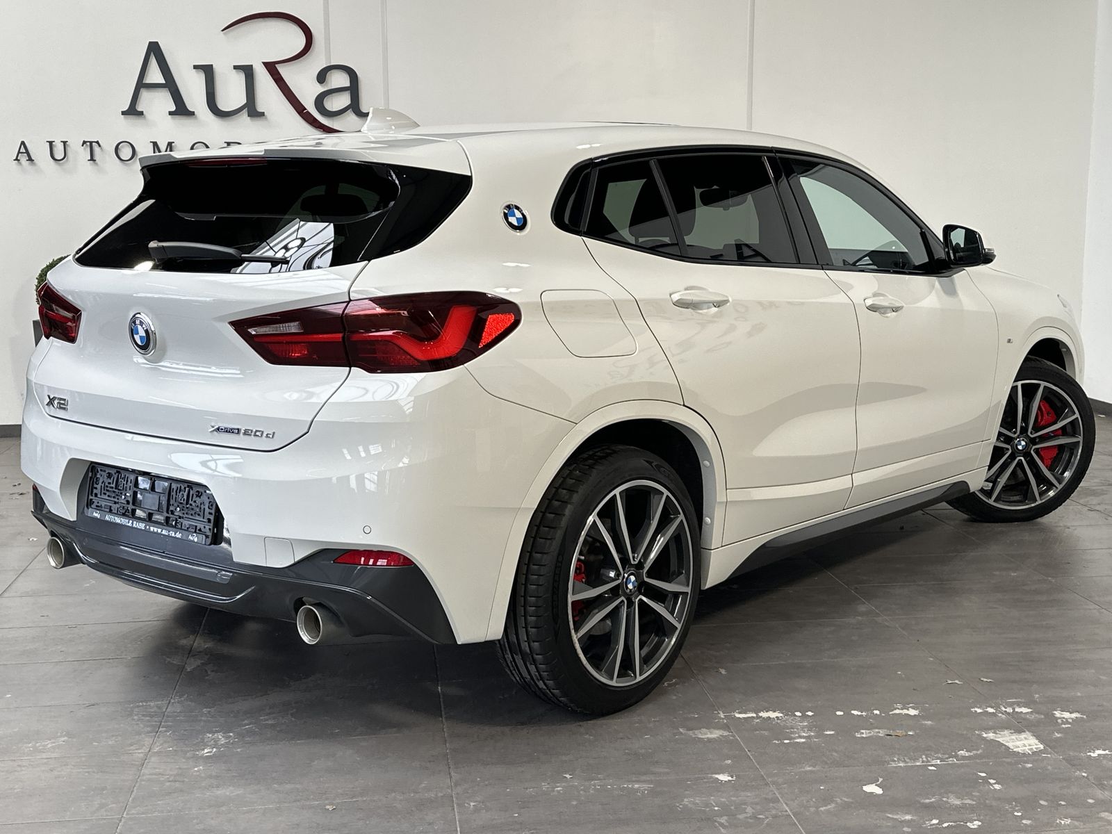 Fahrzeugabbildung BMW X2 xDrive20d M-Sport NAV+LED+AHK+PANO+KAM+19ZOLL