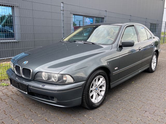 BMW 520d Highline Exclusive*1.HAND*NAVI*LEDER*XENON