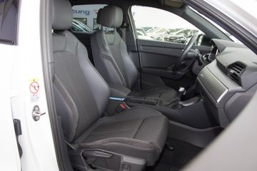 Audi Q3 45 TFSI e S-Line NAVIOPT-BLACKLED