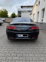 Mercedes-Benz S 63 AMG 4MATIC Coupé AMG - Mercedes-Benz S 63 AMG: Matic