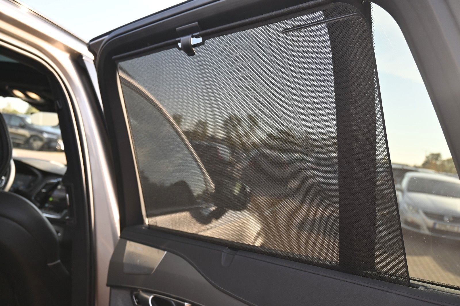 Fahrzeugabbildung Volvo XC90 T8 AWD Ultimate Dark*STDHZG*360°*LUFT*0,5%