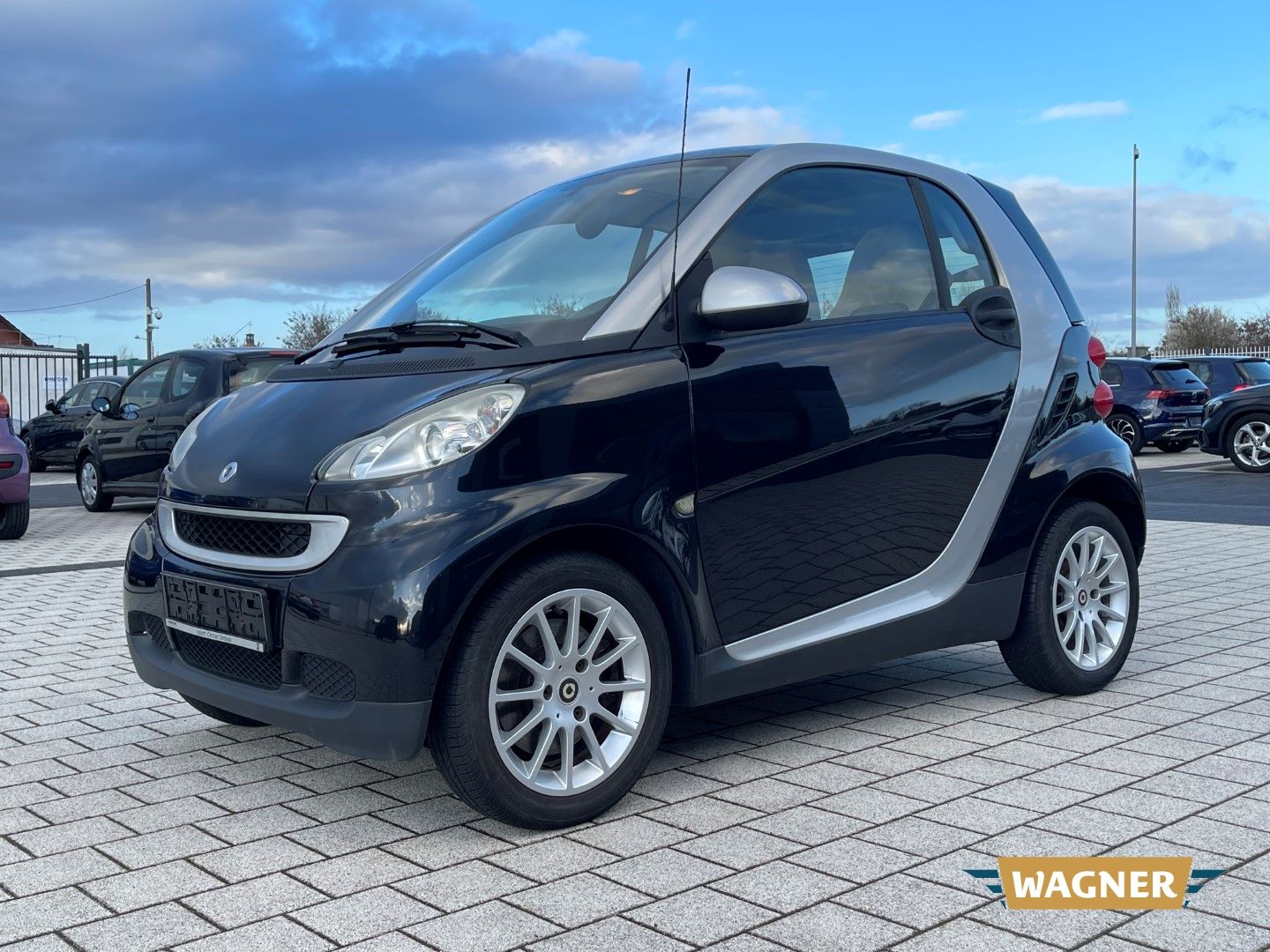 Fahrzeugabbildung Smart fortwo Passion  Klimaanlage TÜV 06/2027