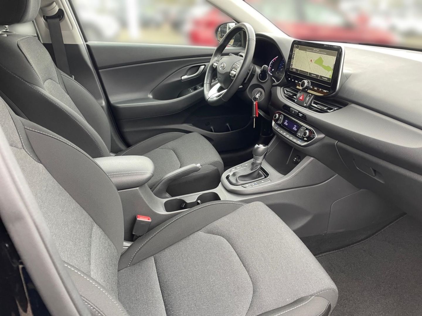 Fahrzeugabbildung Hyundai i30 1.6 CRDi Kombi Intro Edition Navigation Rück
