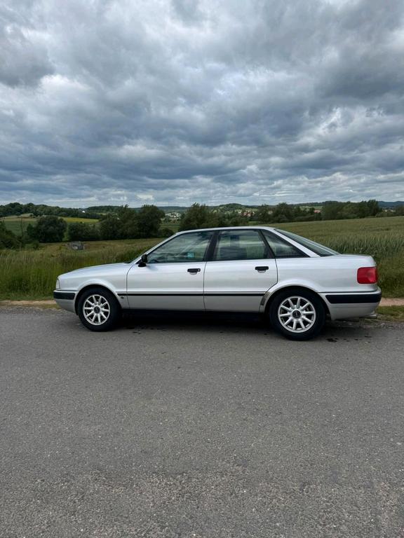 Audi 80