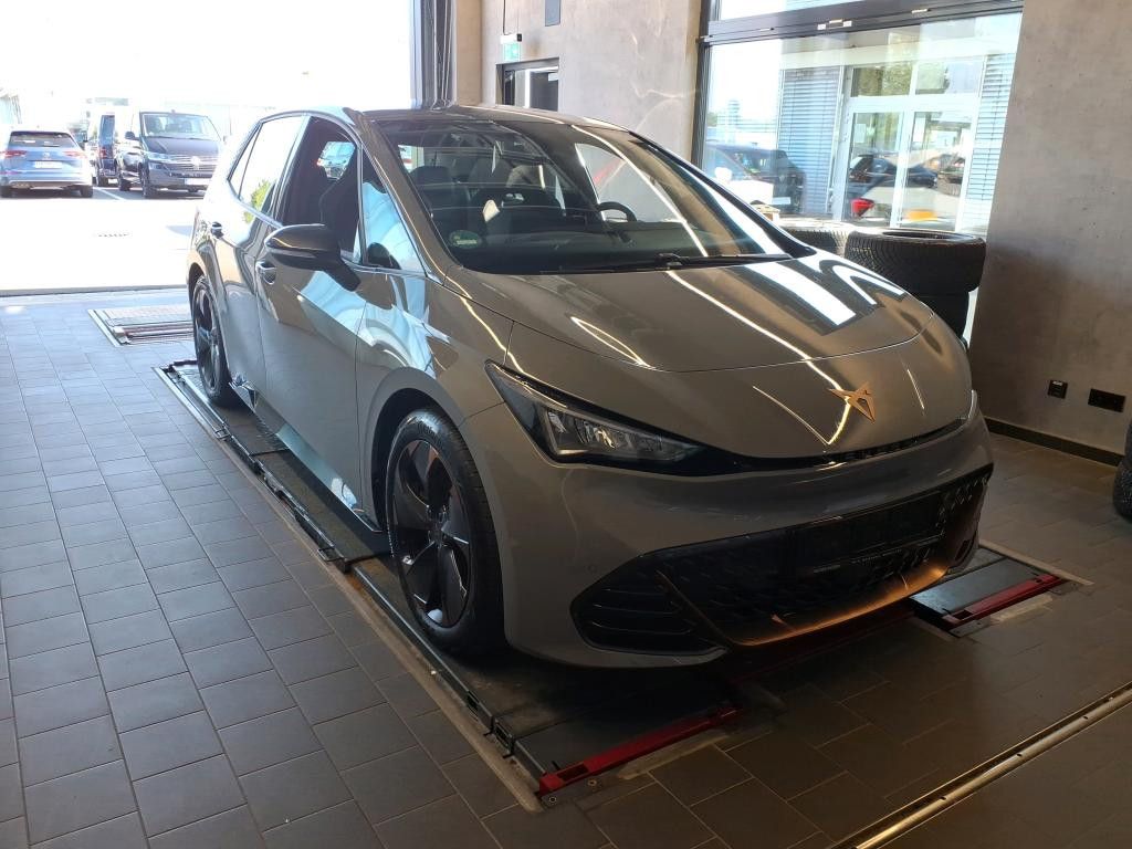 Cupra Born 150 kW RFK*SHZ* imagem 2