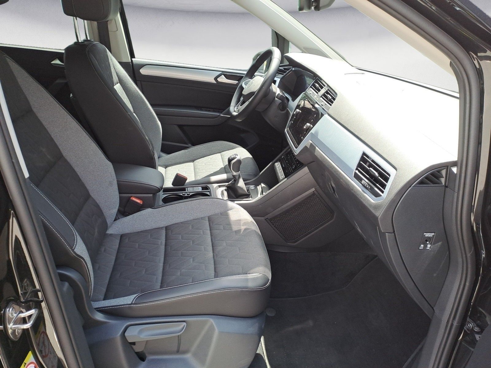 Volkswagen Touran - Bild 9