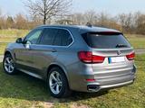 BMW X5 xDrive30d - M Sportpaket, Head-Up, usw. - BMW X5 mit Diesel-Antrieb: Sportpaket