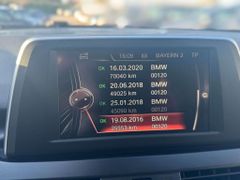 Fahrzeugabbildung BMW 220 d Active Tourer Scheckheft AHK