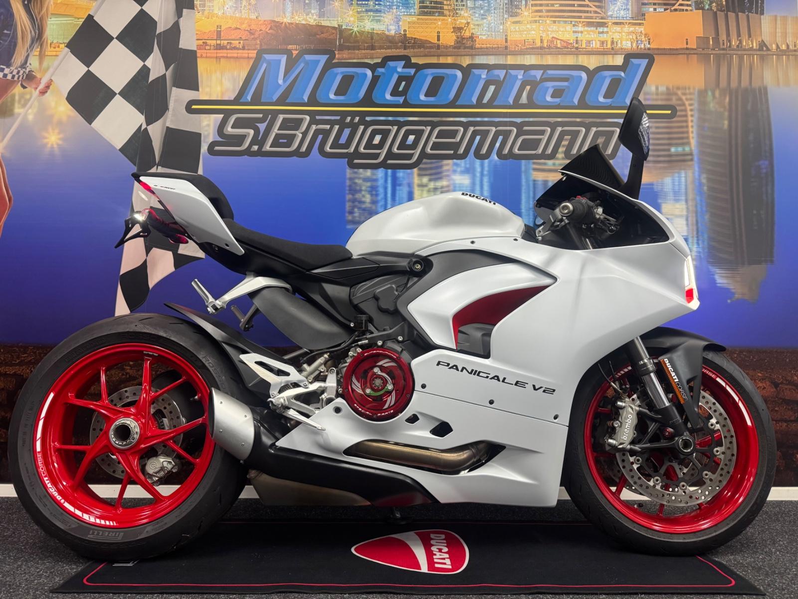 Ducati Panigale V2 top Zustand - 1Jahr Garantie- Extras