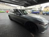 BMW 530d xDrive Touring Luxury HUD/RFK/AHK/STZBLF - BMW 530 in Wuppertal