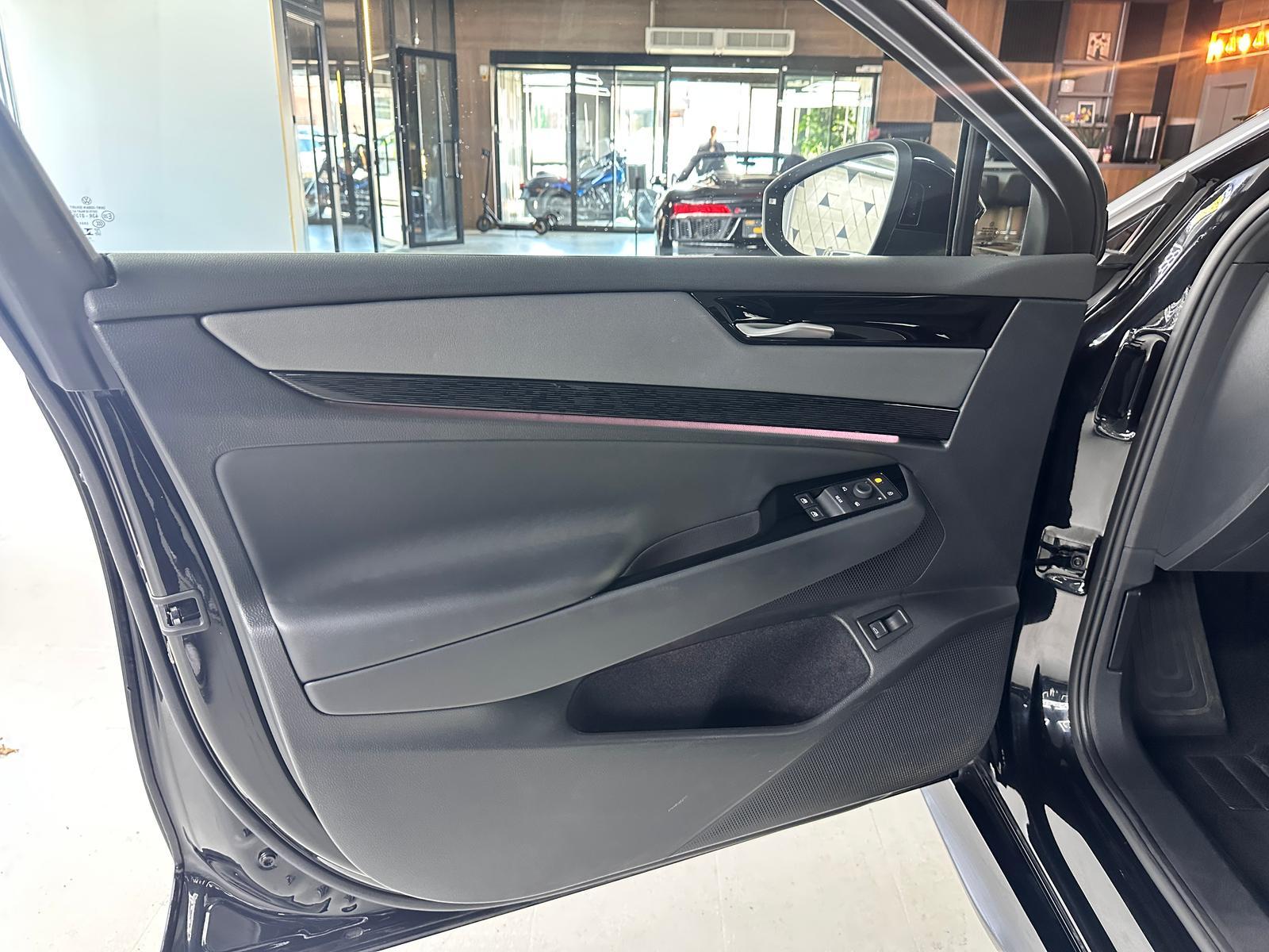 Volkswagen ID.7 Pro 210 kW LED/CAM/LANE/TRAVEL/SIDE, миниатюра 11