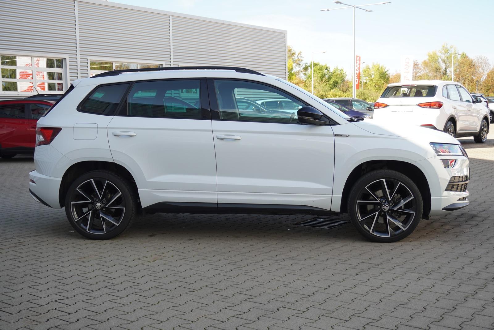 Skoda Karoq 1.5 TSI DSG Sportline LED Navi Kamera