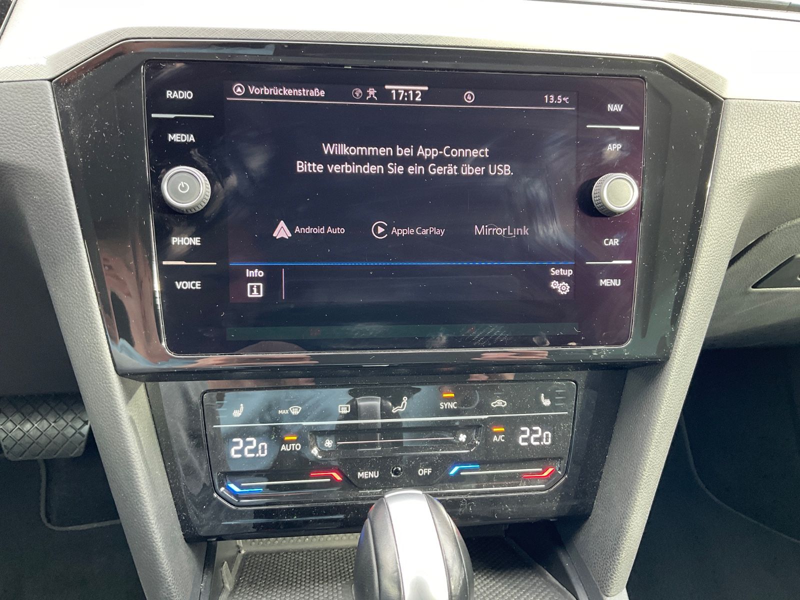 Fahrzeugabbildung Volkswagen Passat Variant 2.0 TDI DSG Busi,Kamera,ACC,Navi