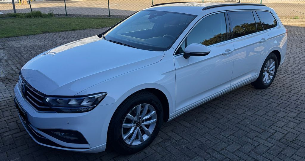 Image of Volkswagen Passat Variant
