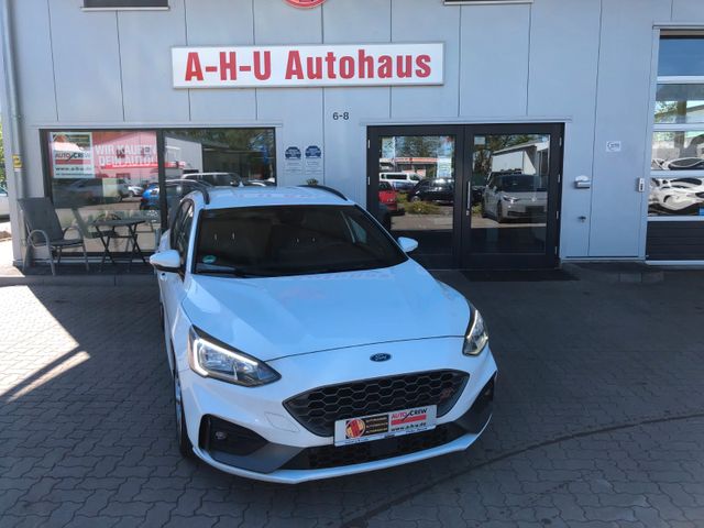 Ford Focus Turnier ST