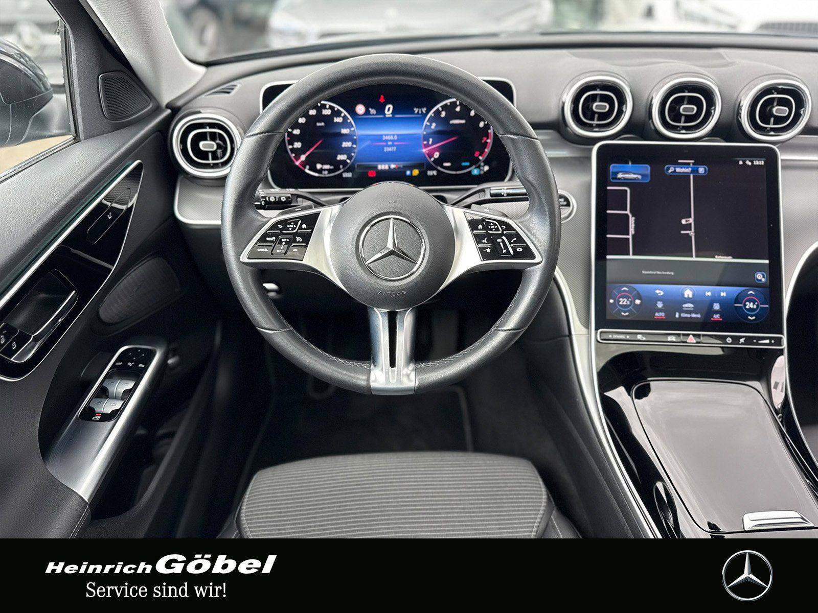 Fahrzeugabbildung Mercedes-Benz C 180 T Avantgarde*PANO*TOTWINKEL*LED*KAMERA*