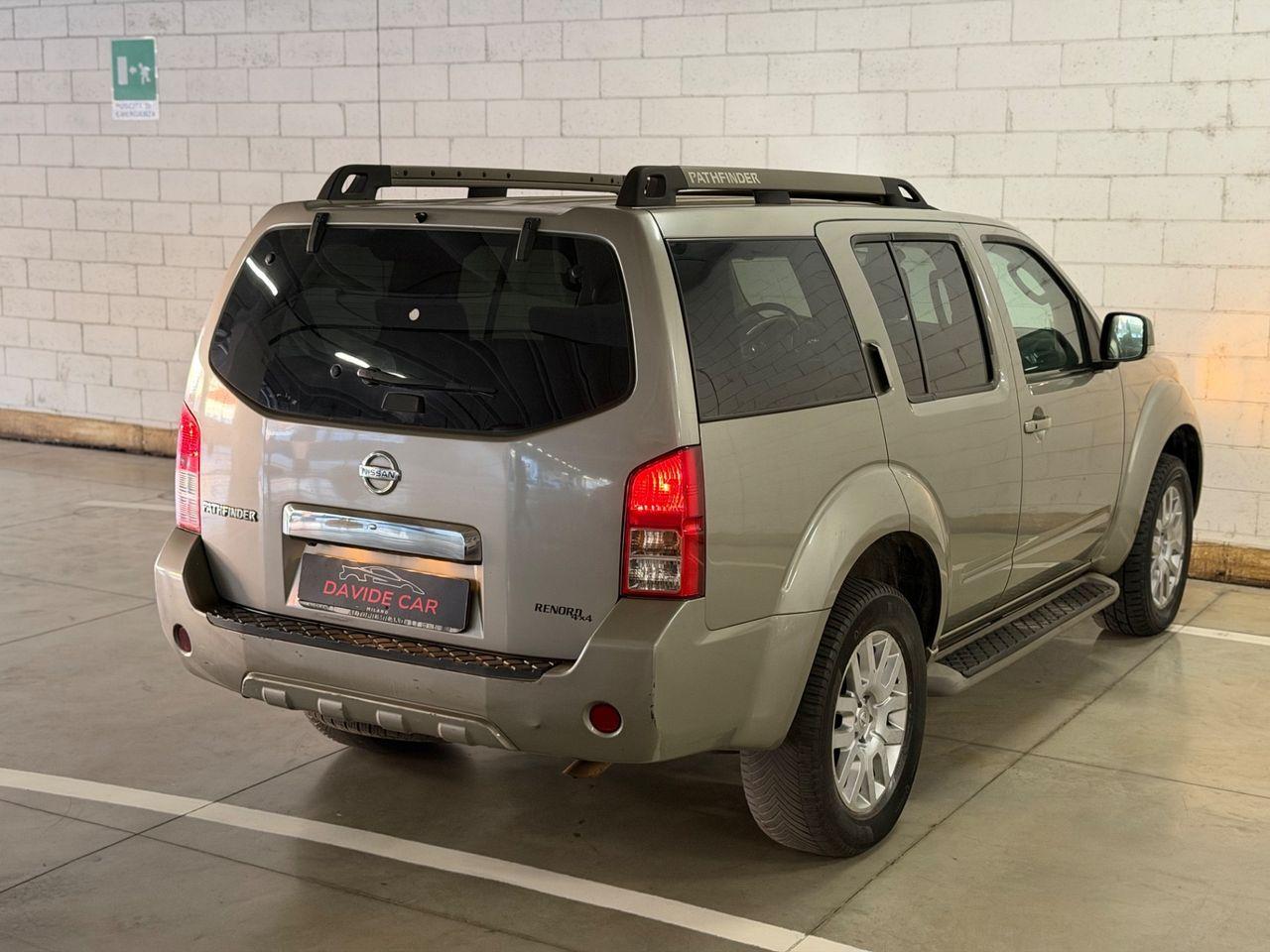 Nissan Pathfinder 2011 — photo 12
