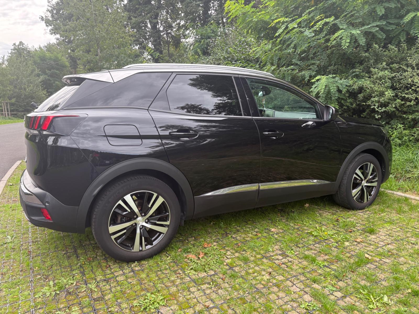 Peugeot 3008 Allure PureTech 130 .  Top gepflegt 