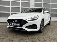Hyundai i30 Kombi 1.6 T-GDI DCT Edition LED KAM 5JGAR bei Autohaus Landmann & Maier OHG