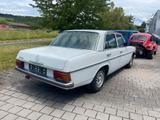 Mercedes-Benz 200 /8 Automatik, H-Kennzeichen, Chrompaket - Mercedes-Benz 200: 8