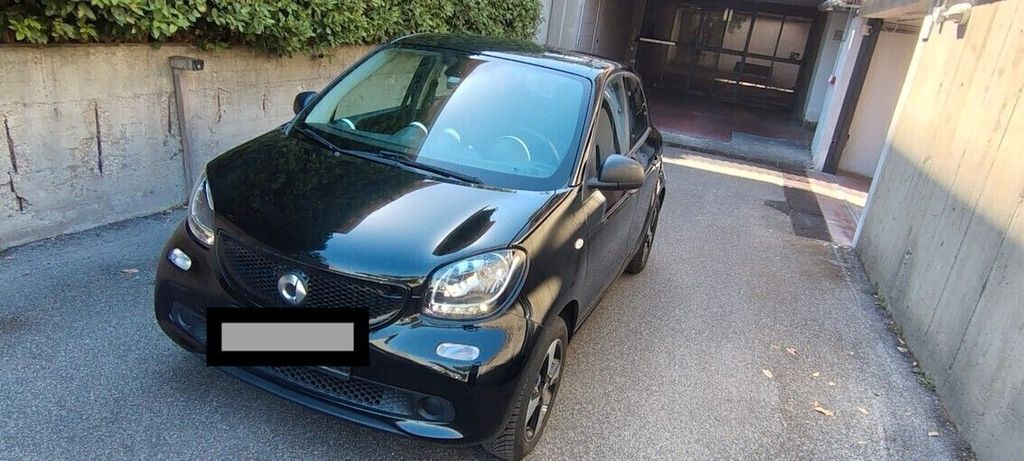 Image of Smart ForFour