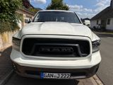 Dodge RAM 1500 5,7 Laramie 4X4 Crew Cap LPG - mit LPG-Antrieb: Geländewagen, 5.7