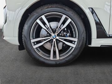 BMW X7 - 6