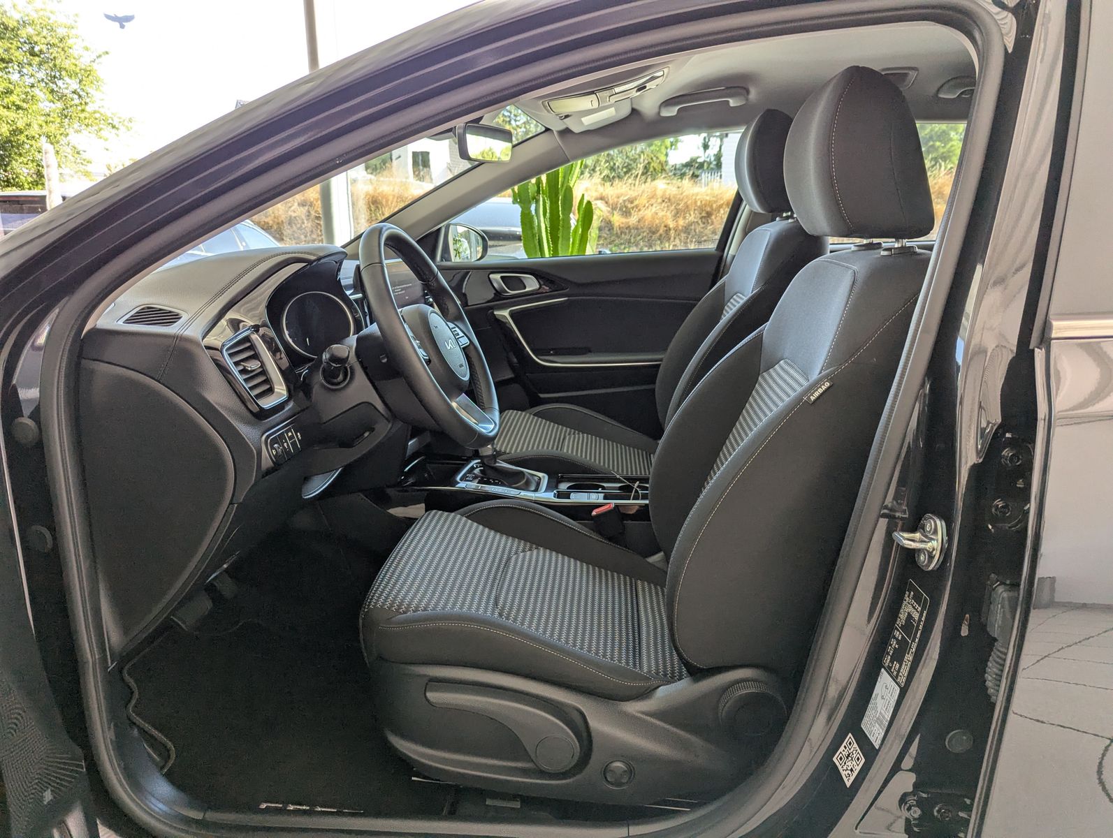 Fahrzeugabbildung Kia cee'd Sportswagon 1.5 Ultim Style-Pak JBL ACC 7J