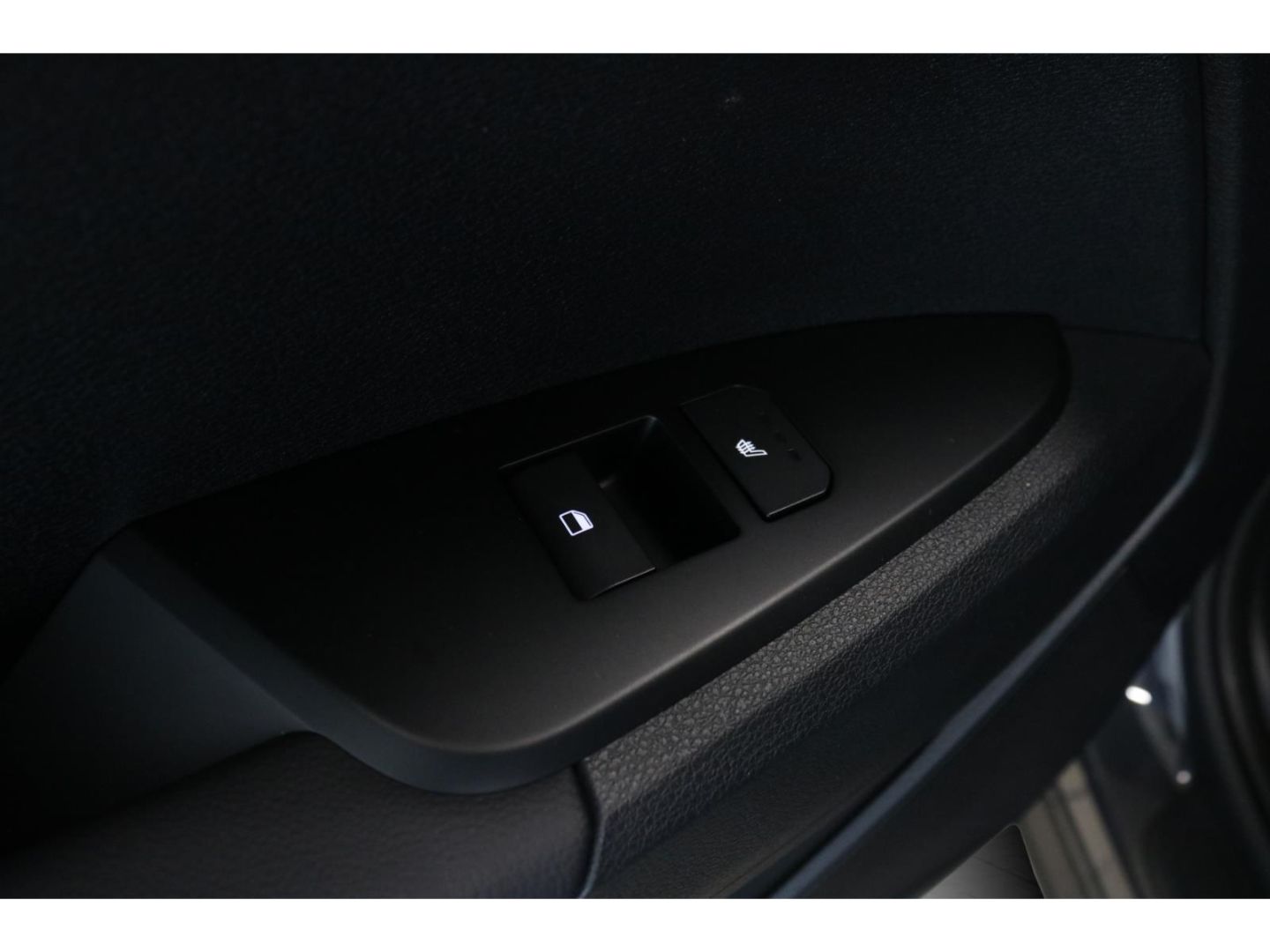 Fahrzeugabbildung Kia Sportage Spirit HUD Navi HarmanKardon 360 Kamera