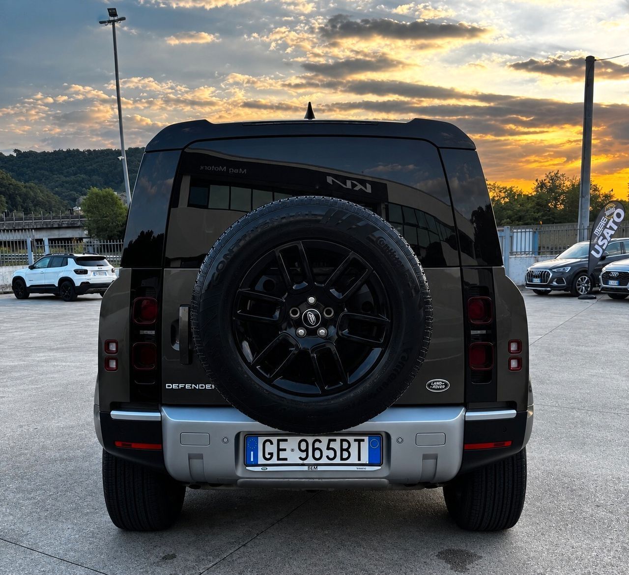 Land Rover Defender 90 3.0D I6 250 CV AWD Auto X imagem 3