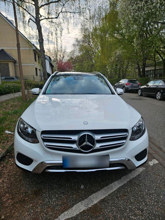 Image of Mercedes-Benz C 220