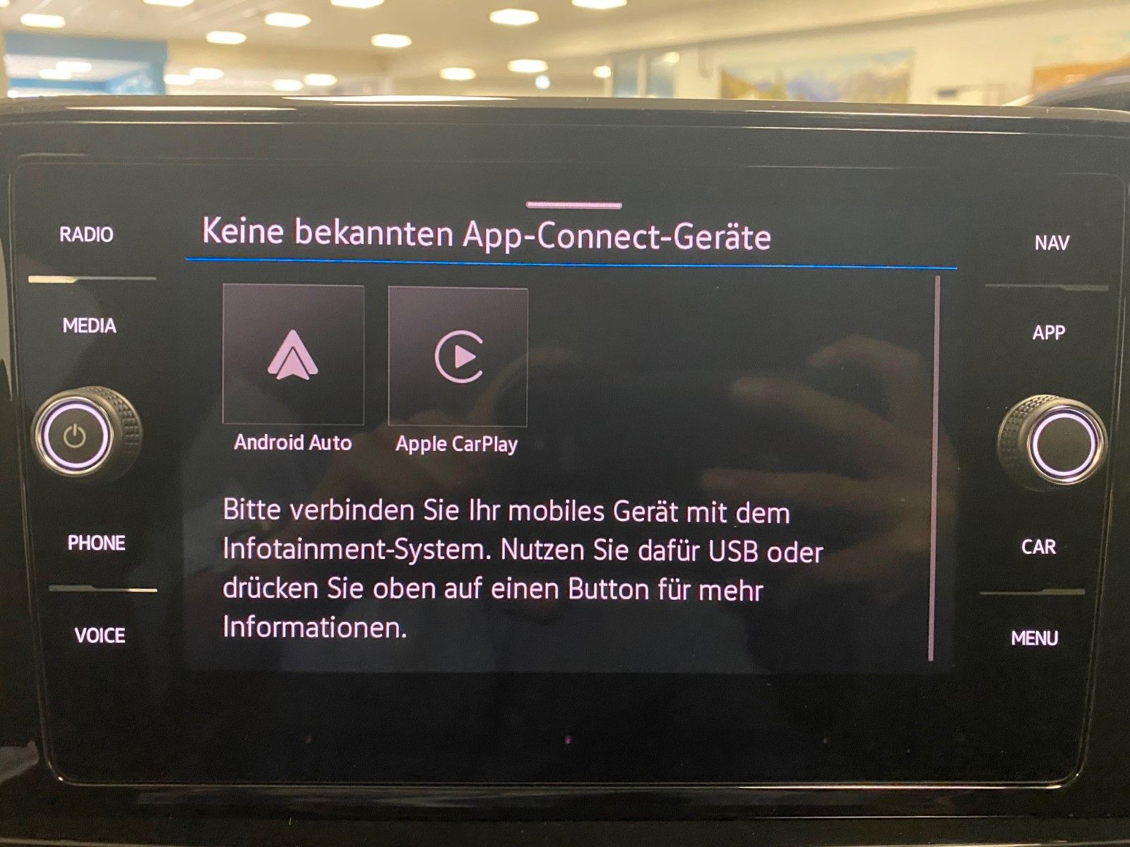 Fahrzeugabbildung Volkswagen T-Roc 1.5 TSI DSG Style+NAVI+MATRIX+Black Style+