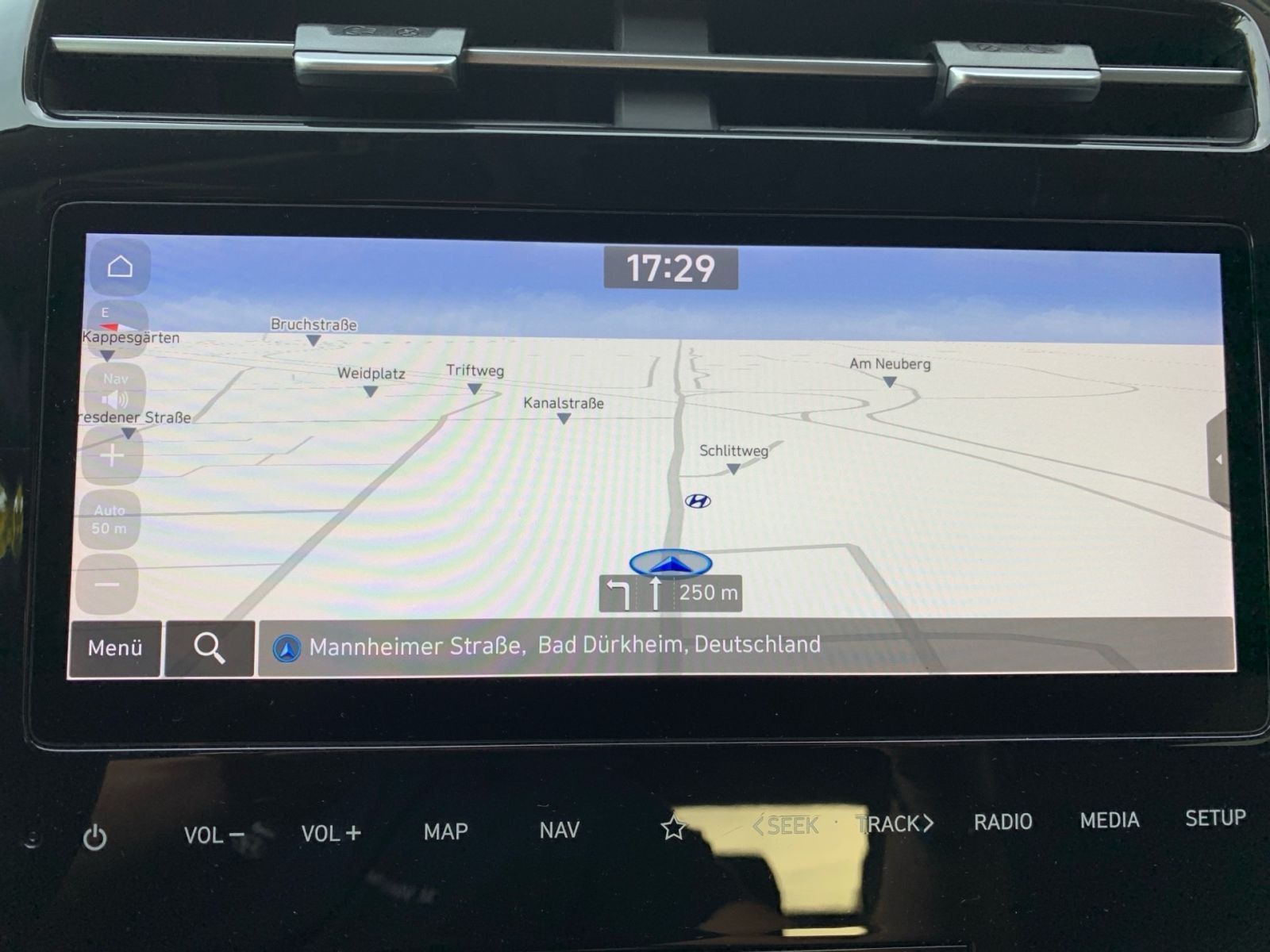 Fahrzeugabbildung Hyundai TUCSON 1.6 T-GDI 7-DCT Trend Mild-Hybrid Navi LE