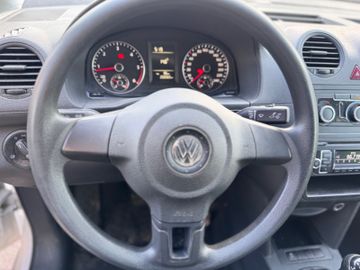 Volkswagen Caddy - 9
