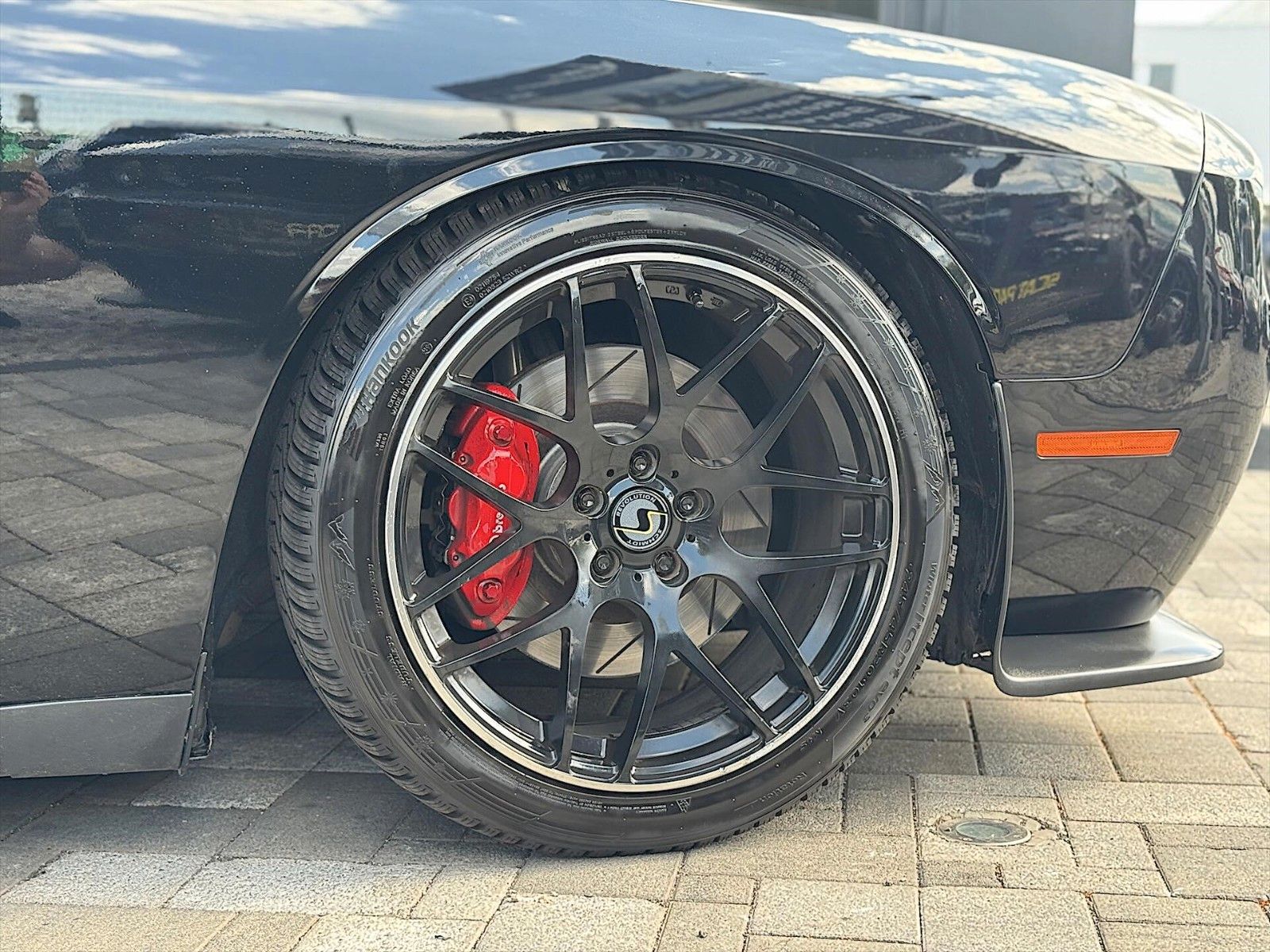 Fahrzeugabbildung Dodge Challenger 6.4 R/T 392 Black Edition Performance