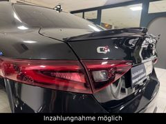 ALFA ROMEO Giulia 2.0 Turbo 16V Veloce Q4/ACC/CAM/NAVISHZ!
