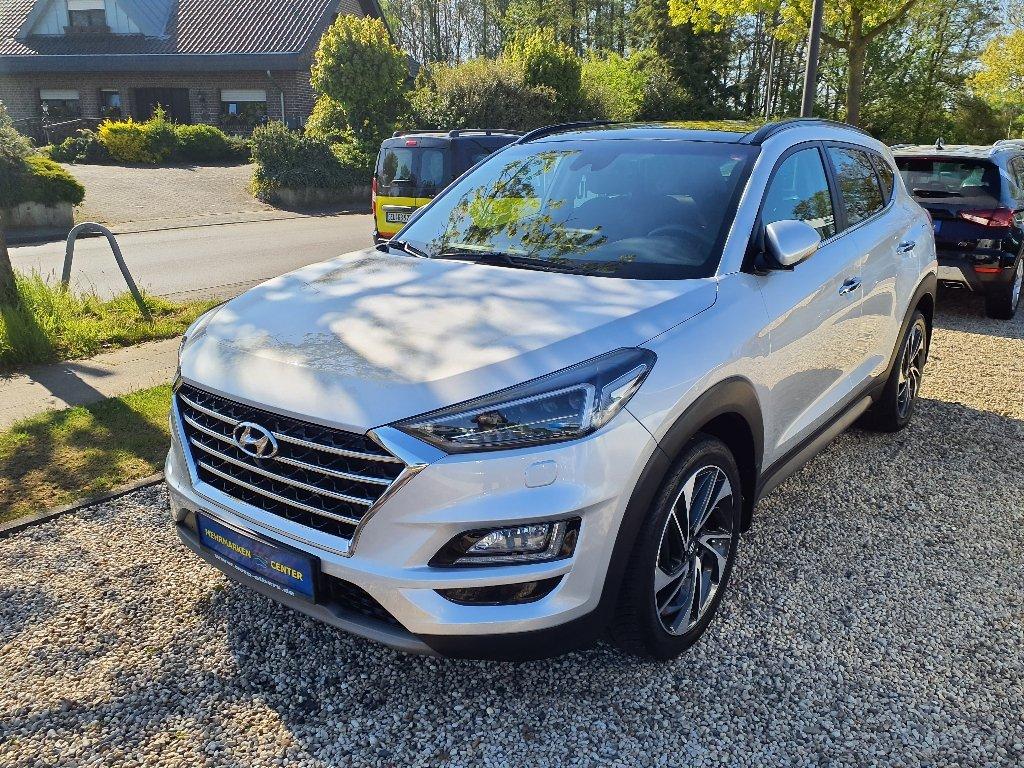Hyundai Tucson  1.6 Premium 4WD AT - 360°,PANO,LEDER,NAV