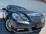 Mercedes-Benz E 250 CDI Lim. BlueEfficiency *NAVI*XENON*SHZ* - Mercedes-Benz E 250 aus 2010: Cdi