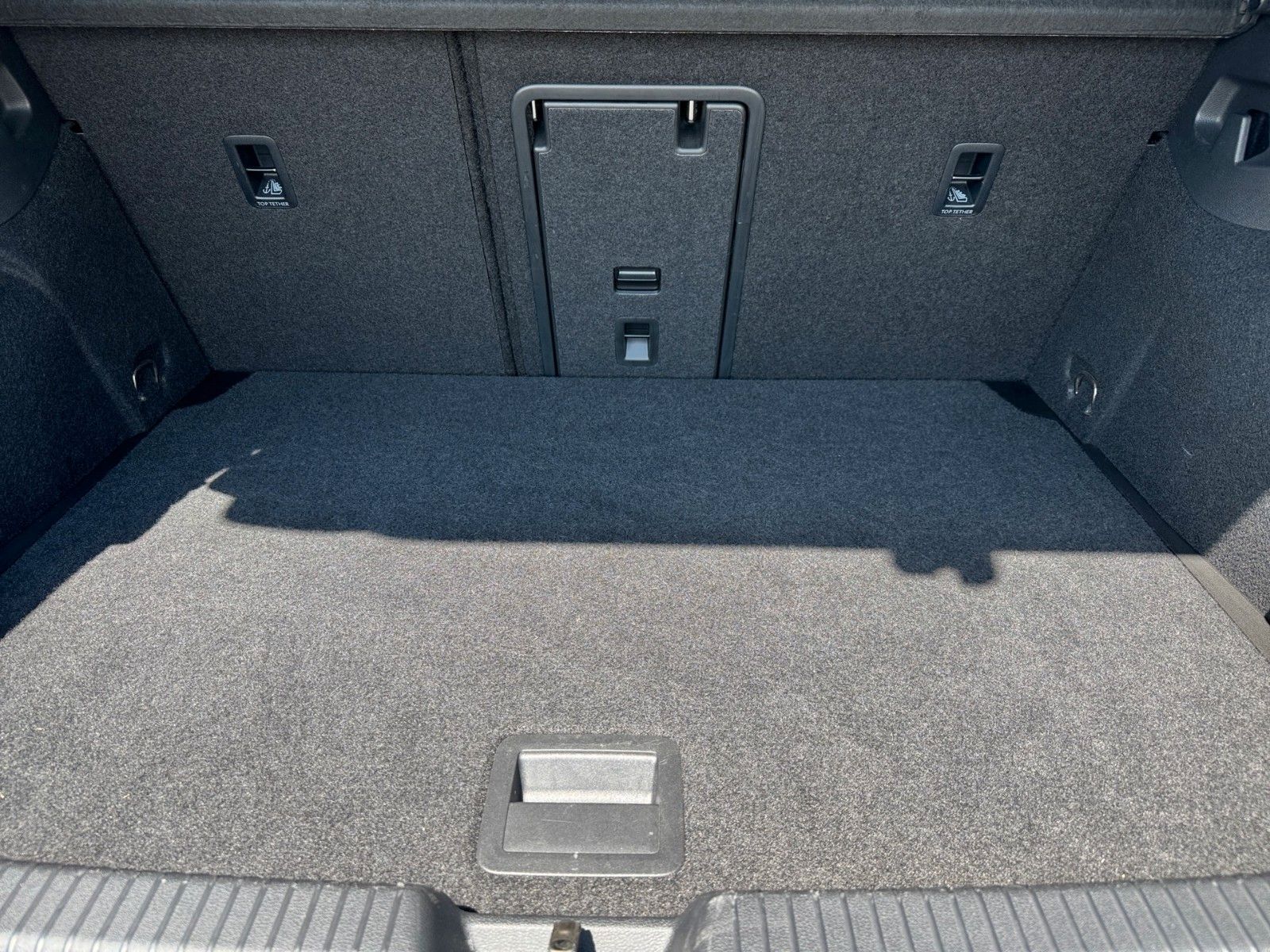 Fahrzeugabbildung Volkswagen Golf VIII Lim. Active 1.5 TSI