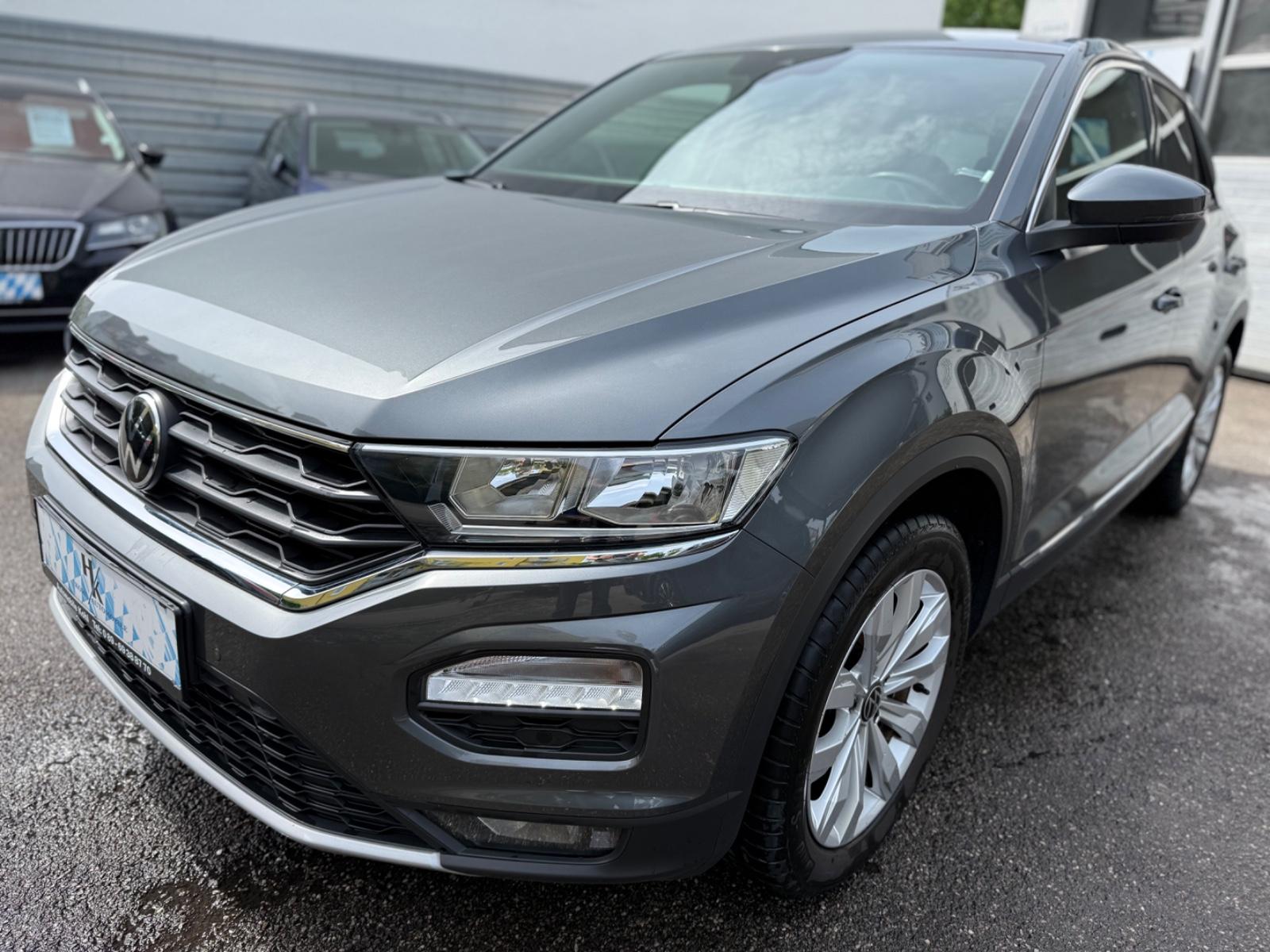 Volkswagen T-Roc Sport / 1.  Hand / Service neu