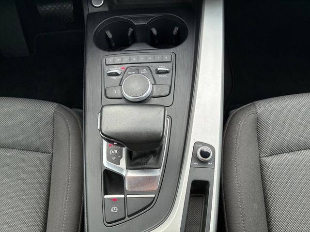 Fahrzeugabbildung Audi A4 Avant 35 TDI >Automatik/XEN/Navi/Sitzheiz<