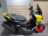Aprilia SR GT 125 - APRILIA SR GT 125