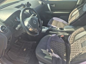 Nissan Qashqai - 10