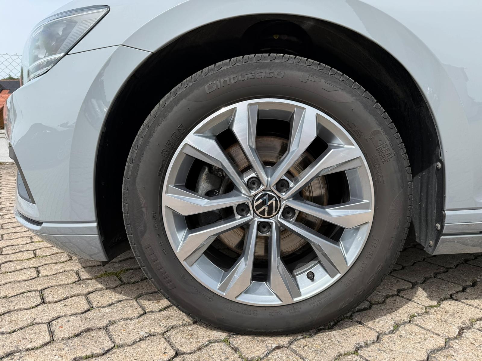 Volkswagen Passat Var. Business 2.0 TSI DSG AHK ACC APP NAV, миниатюра 10