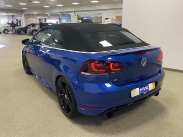 Volkswagen Golf - 6
